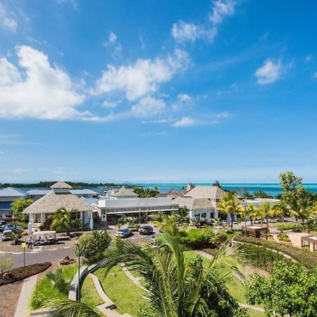 Azuri Resort -Sea View & Golf Luxury Apartment Roches Noires Extérieur photo