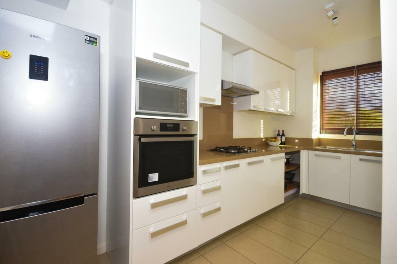 Azuri Resort -Sea View & Golf Luxury Apartment Roches Noires Extérieur photo