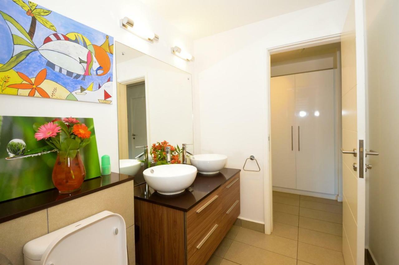 Azuri Resort -Sea View & Golf Luxury Apartment Roches Noires Extérieur photo